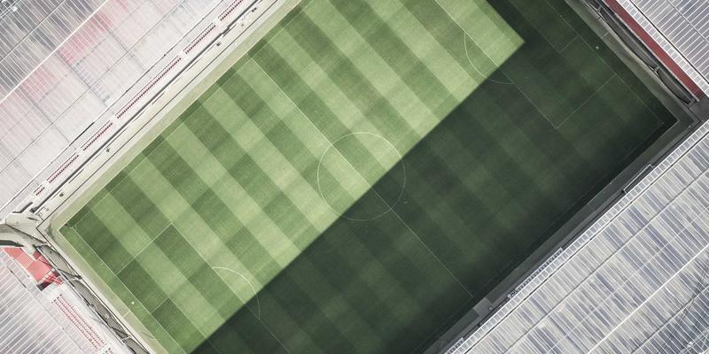 瑞能LED隧道灯如何通过智能调光技术重塑建筑亮化与节能管理新标准